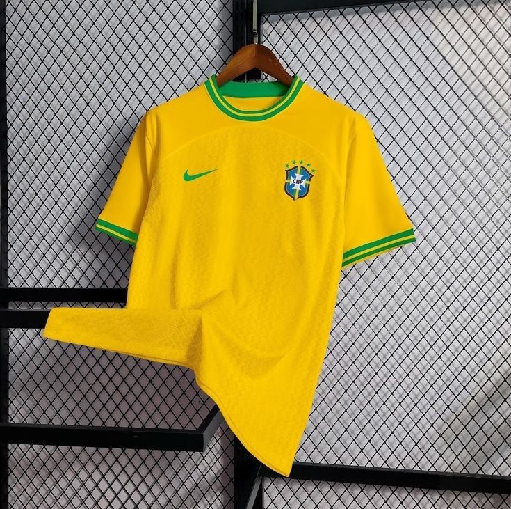 تيشيرت منتخب البرازيل